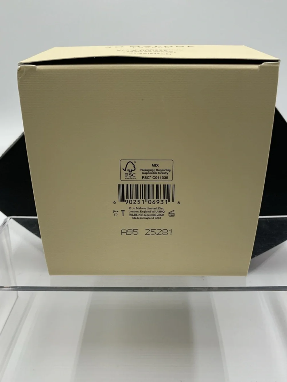 Jo Malone Shaving Cream in Black Cedarwood & Juniper - BNIB - 6.7oz